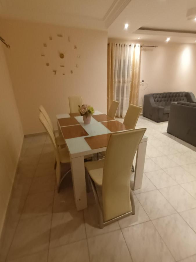 Residence Deluxe Yaoundé Extérieur photo