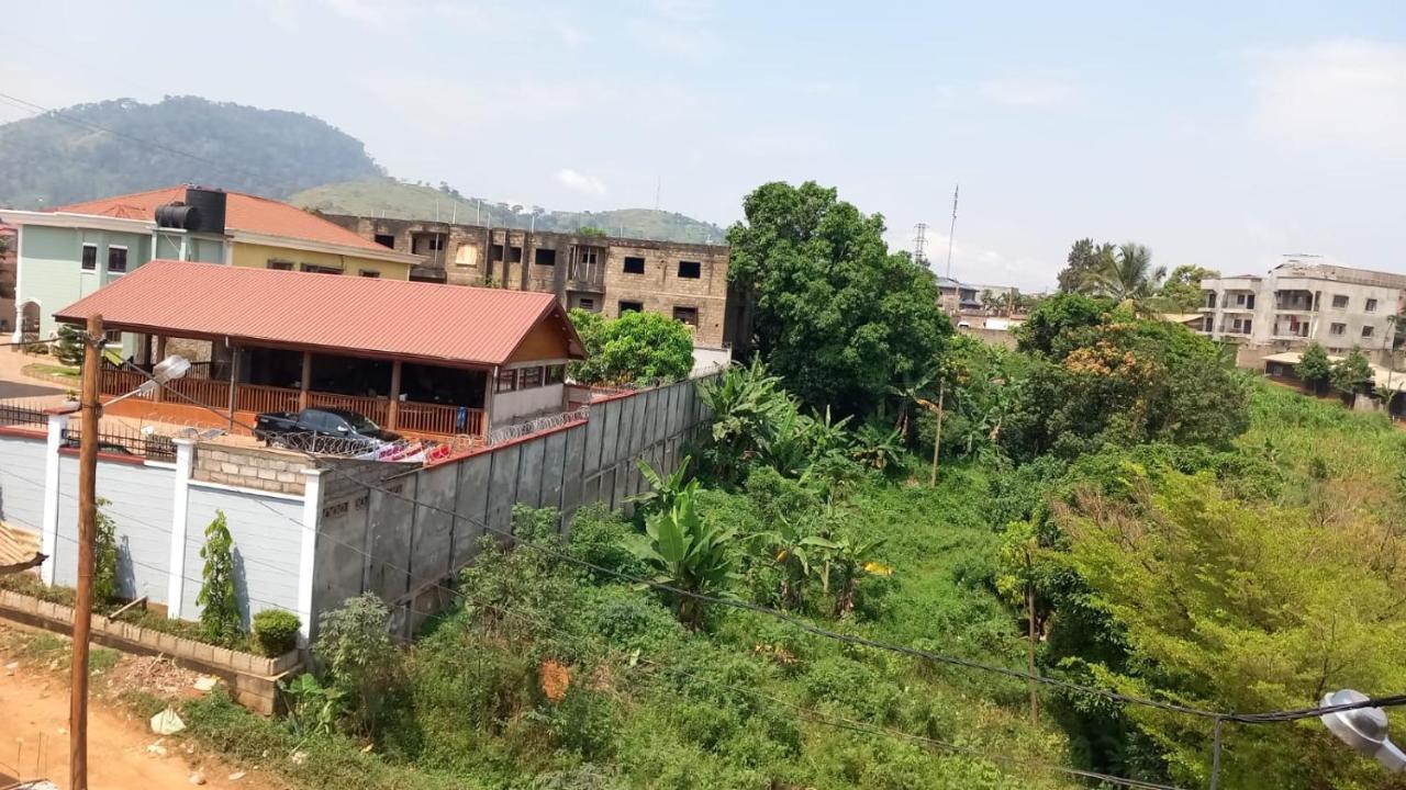 Residence Deluxe Yaoundé Extérieur photo
