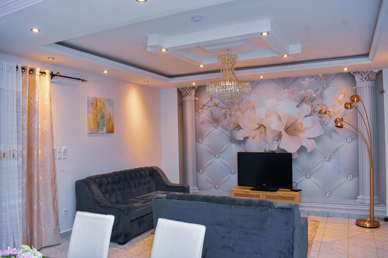 Residence Deluxe Yaoundé Extérieur photo