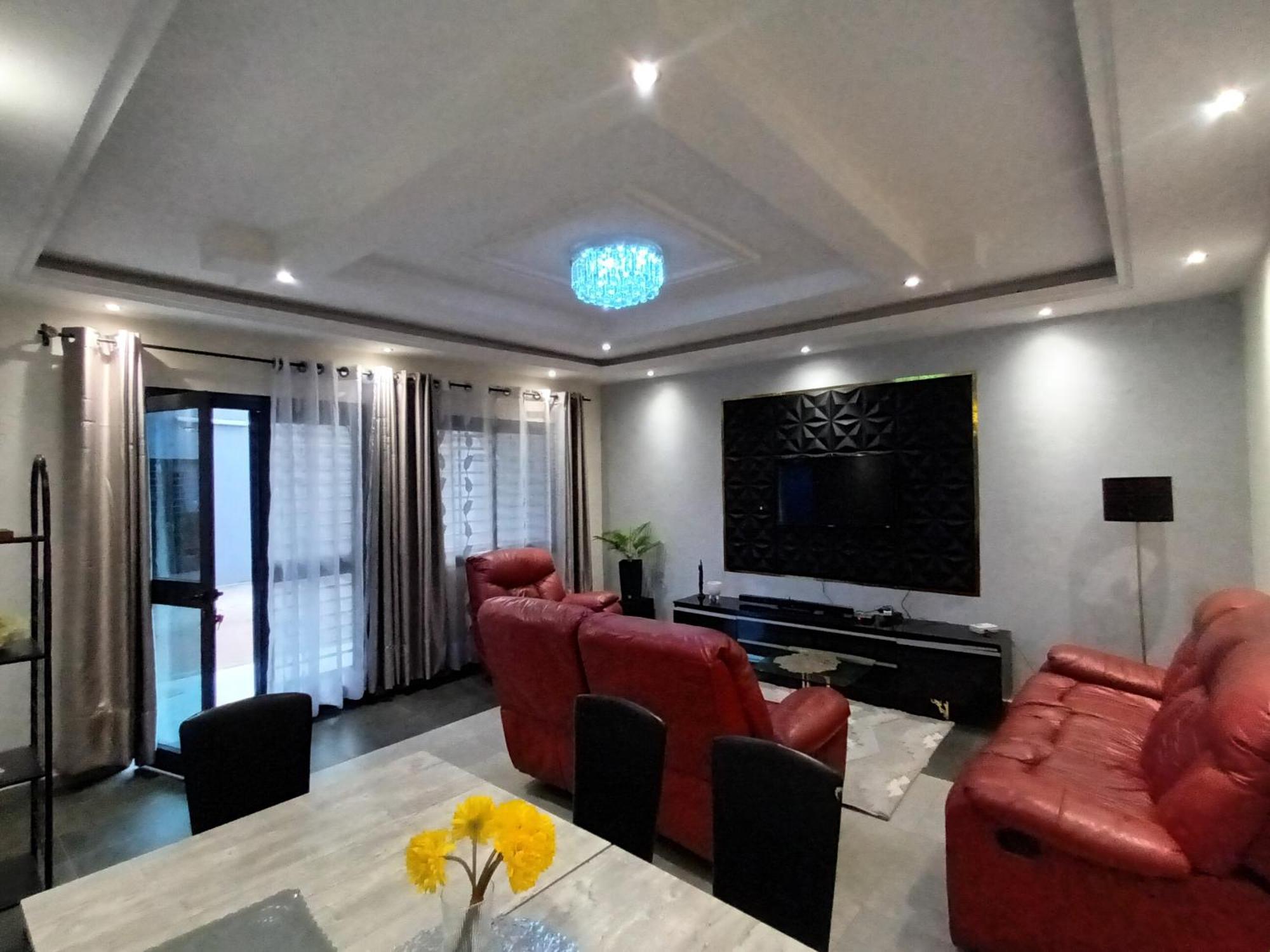 Residence Deluxe Yaoundé Extérieur photo